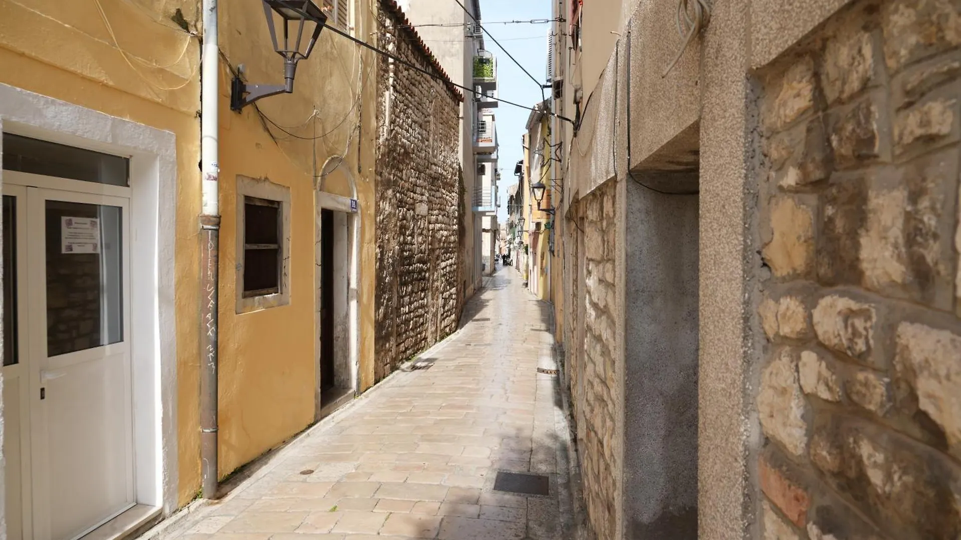Apartment Kaya Prime Location, Old Town Zadar, Self Check-In 扎达尔